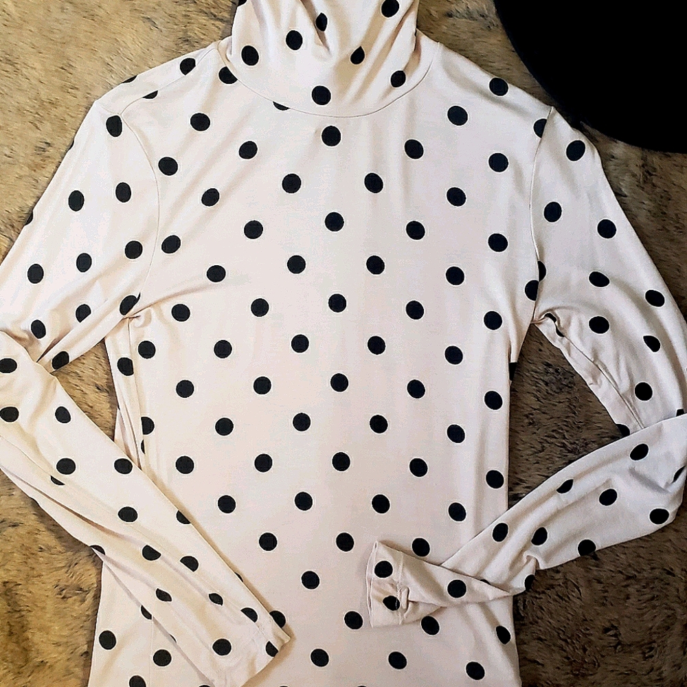 Cute super soft turtle neck